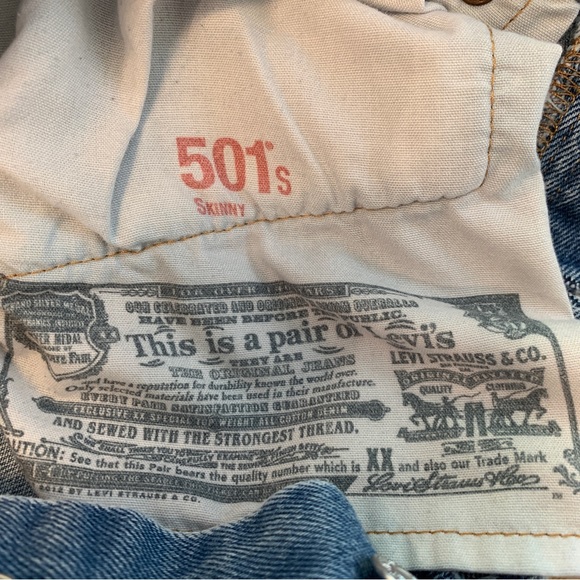 Levi’s 501s Skinny Button Fly Distressed Jeans Size W27 L30 - Picture 7 of 9